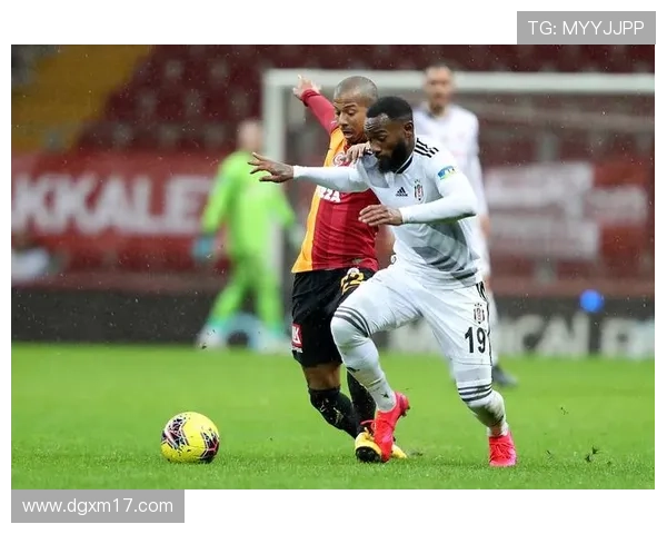 博洛尼亚罗马裁判判罚争议与VAR决策分析